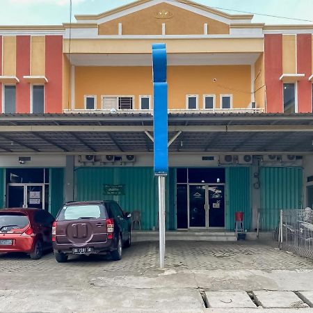 Reddoorz @ Jalan Morotai Lampung Otel Bandar Lampung Dış mekan fotoğraf