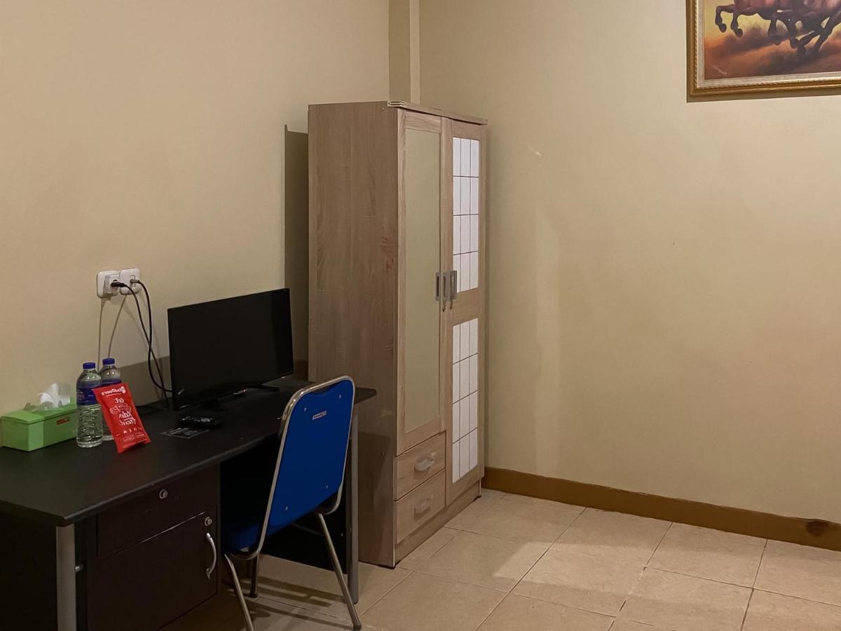 Reddoorz @ Jalan Morotai Lampung Otel Bandar Lampung Dış mekan fotoğraf