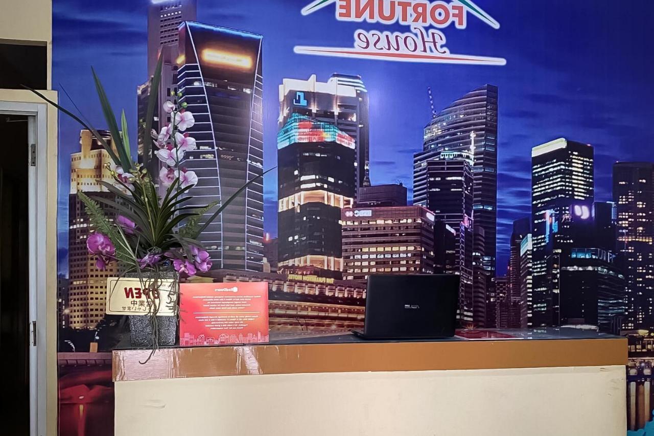 Reddoorz @ Jalan Morotai Lampung Otel Bandar Lampung Dış mekan fotoğraf