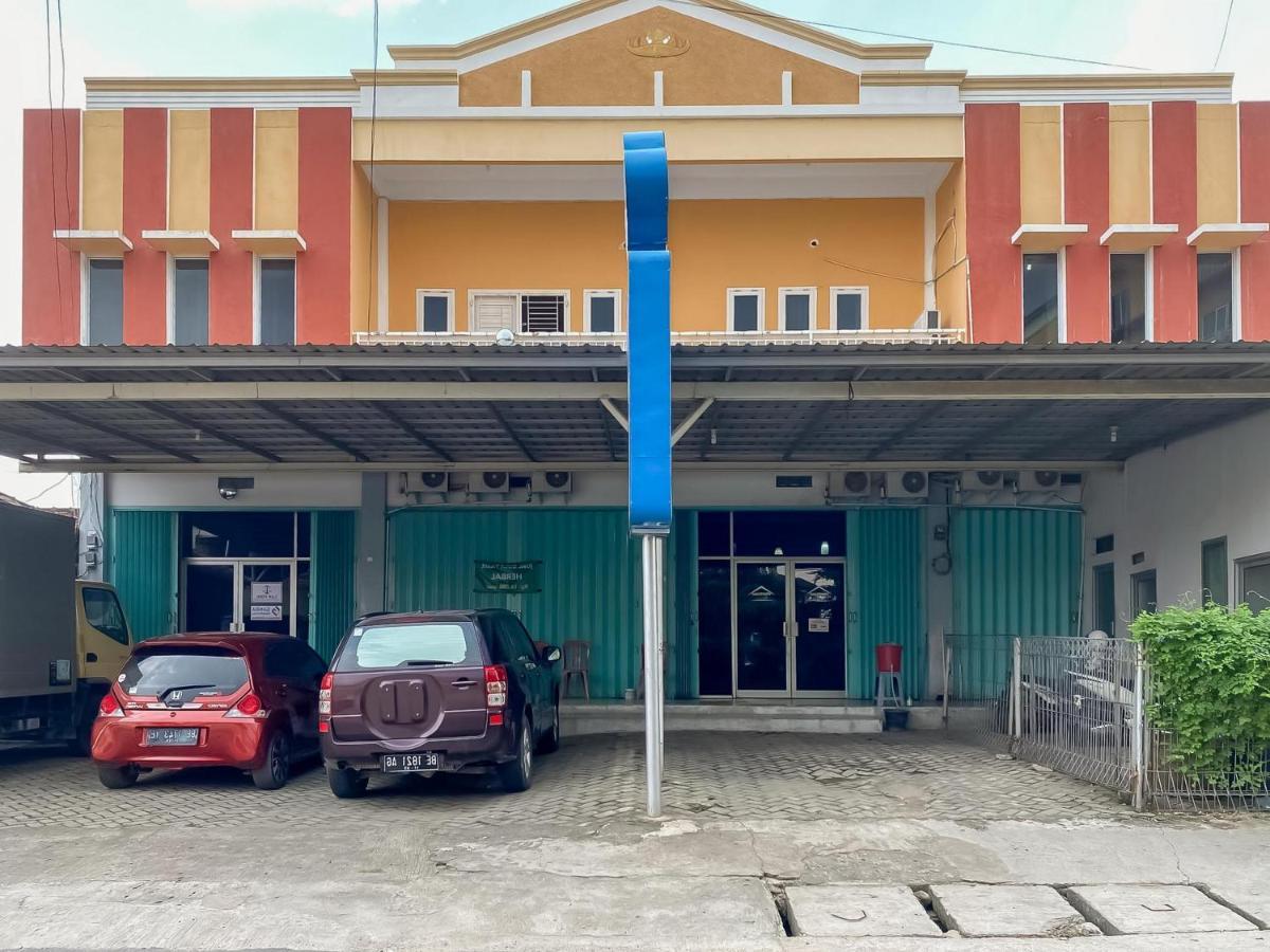 Reddoorz @ Jalan Morotai Lampung Otel Bandar Lampung Dış mekan fotoğraf